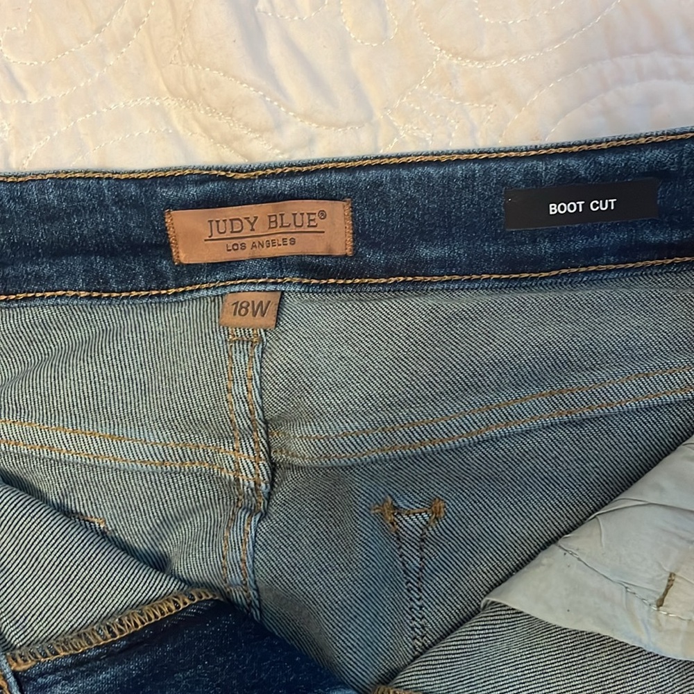 Judy blue  boot cut jeans-NOT NEW WITH TAGS
